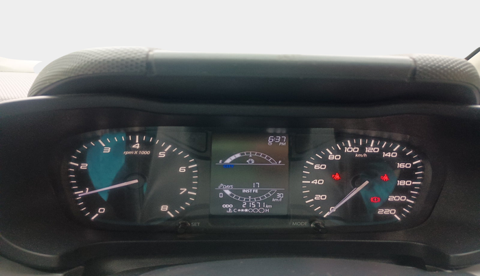 2023 Tata ALTROZ XM PLUS PETROL, Petrol, Manual, 21,571 km, interior