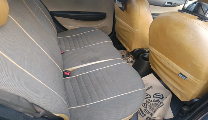 2013 Hyundai i20 SPORTZ 1.4 CRDI, Diesel, Manual, 93,507 km, interior