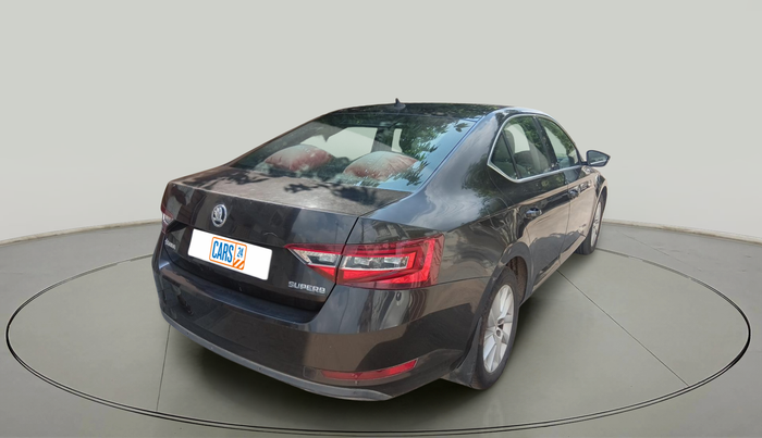 2016 Skoda Superb L&K 1.8 TSI AT, Petrol, Automatic, 98,060 km, exterior