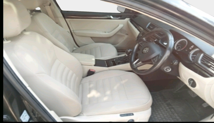 2016 Skoda Superb L&K 1.8 TSI AT, Petrol, Automatic, 98,060 km, interior