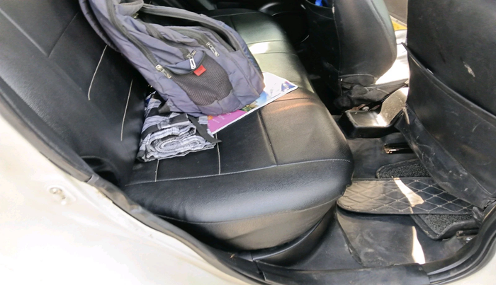 2014 Maruti Swift LXI, Petrol, Manual, 1,32,311 km, interior