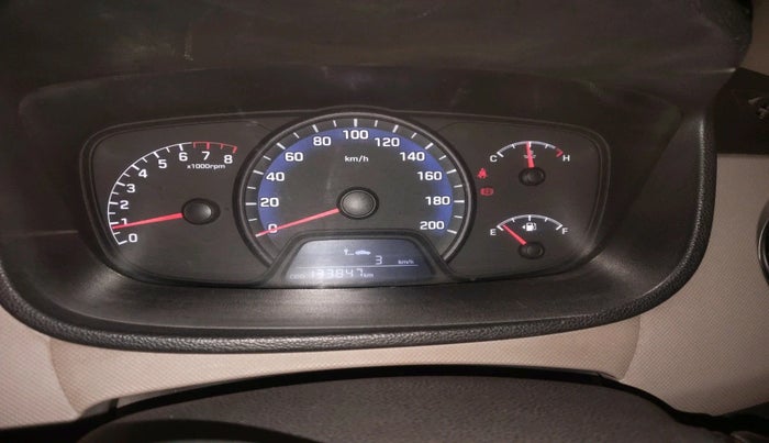 2016 Hyundai Xcent S 1.2, Petrol, Manual, 1,33,847 km, interior