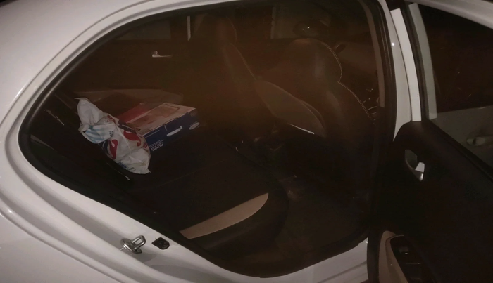 2016 Hyundai Xcent S 1.2, Petrol, Manual, 1,33,847 km, interior