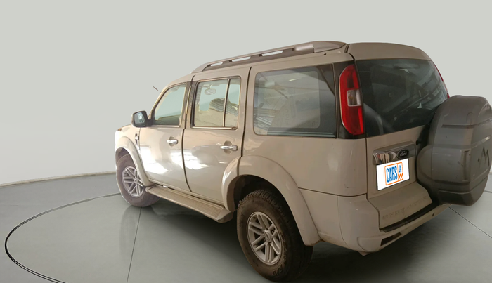 2010 Ford Endeavour 2.5L 4X2 MT, Diesel, Manual, 1,80,255 km, exterior