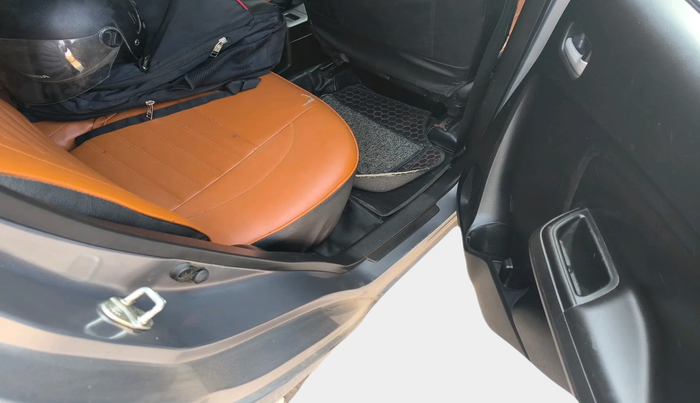 2022 Maruti Celerio VXI CNG, Petrol, Manual, 72,959 km, interior