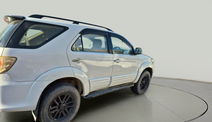 2012 Toyota Fortuner 3.0 4X2 MT, Diesel, Manual, 94,397 km, exterior