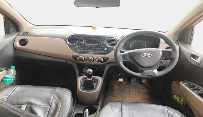 2013 Hyundai Grand i10 SPORTZ 1.1 CRDI, Diesel, Manual, 76,157 km, interior