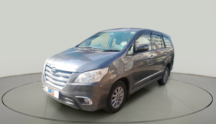 2014 Toyota Innova 2.5 ZX 7 STR, Diesel, Manual, 2,65,521 km, exterior