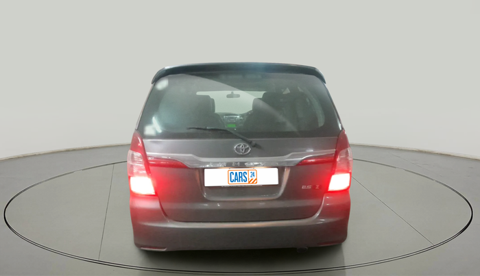 2014 Toyota Innova 2.5 ZX 7 STR, Diesel, Manual, 2,65,521 km, exterior