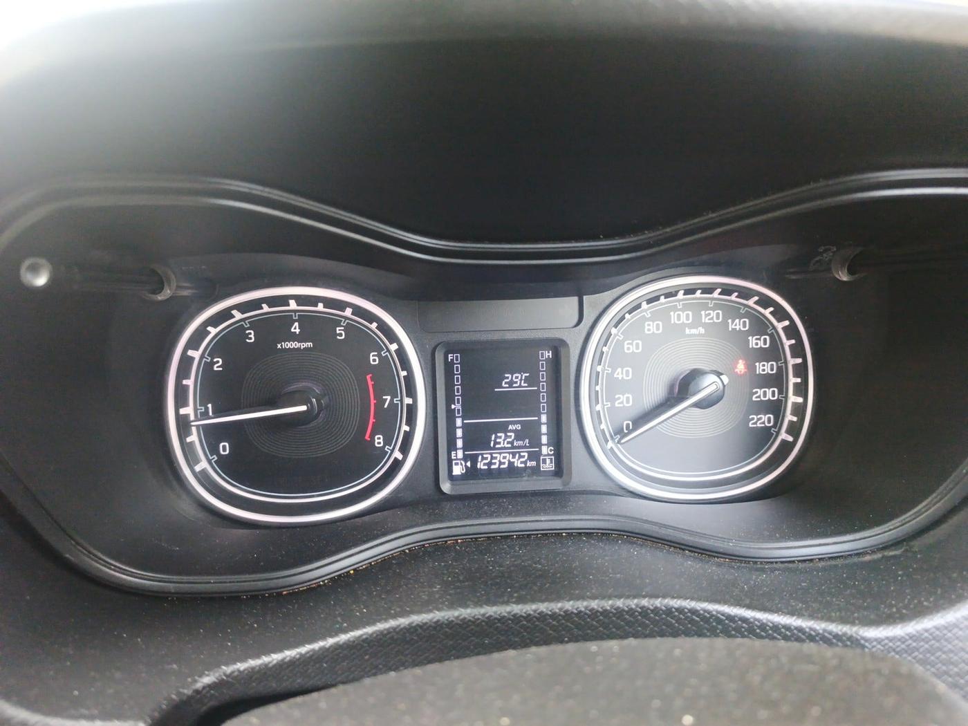 2020 Maruti Vitara Brezza ZXI PLUS, Petrol, Manual, 1,23,942 km, interior