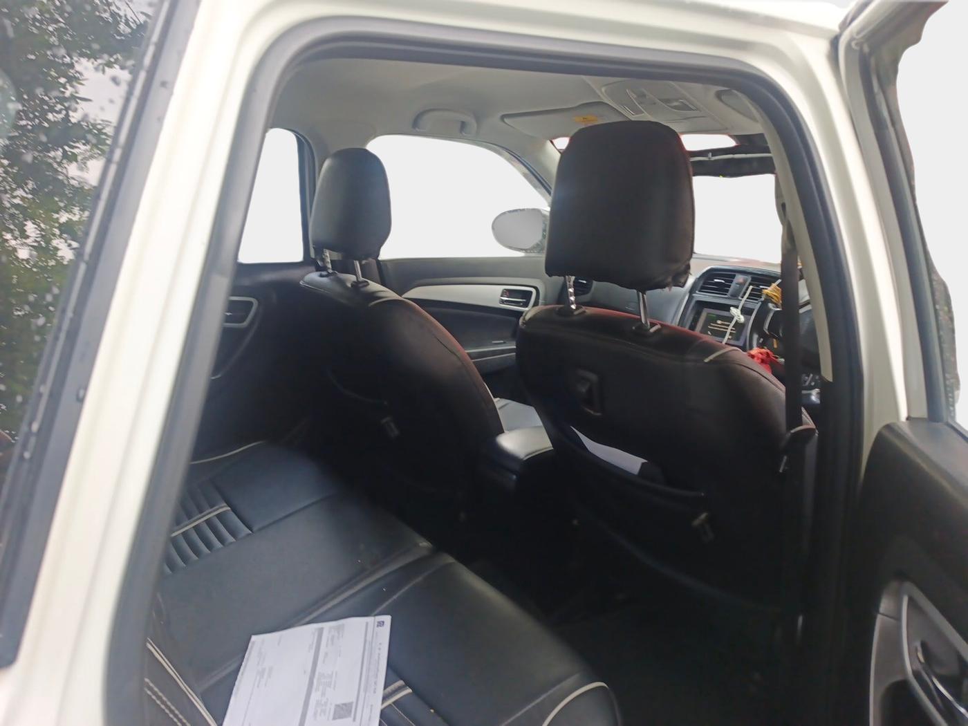 2020 Maruti Vitara Brezza ZXI PLUS, Petrol, Manual, 1,23,942 km, interior