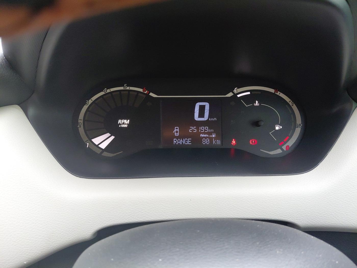 2021 Nissan MAGNITE XL, Petrol, Manual, 25,199 km, interior