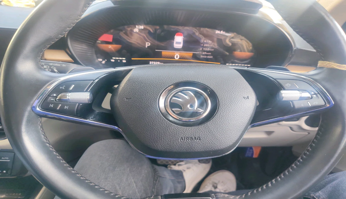 2022 Skoda SLAVIA STYLE 1.0L TSI AT, Petrol, Automatic, 37,329 km, interior