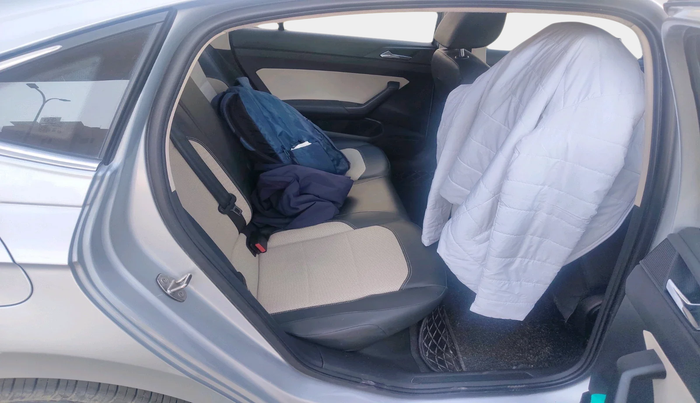 2022 Skoda SLAVIA STYLE 1.0L TSI AT, Petrol, Automatic, 37,329 km, interior