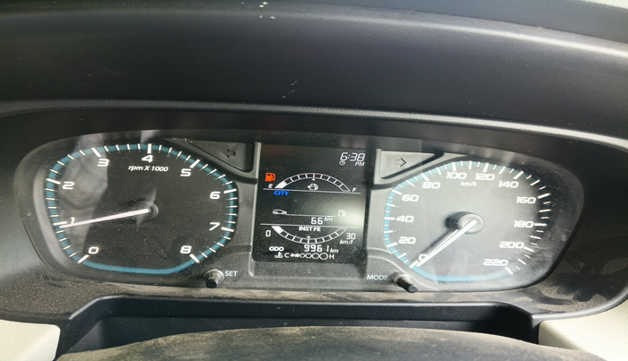 2022 Tata PUNCH ACCOMPLISHED MT, Petrol, Manual, 9,961 km, interior