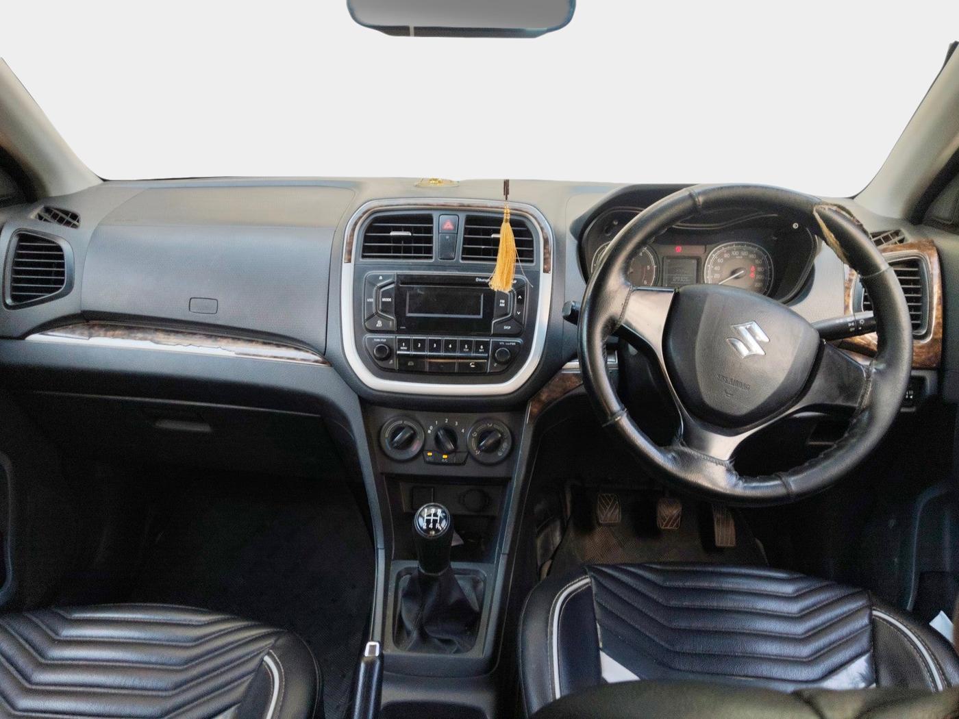 2017 Maruti Vitara Brezza VDI (O), Diesel, Manual, 1,29,307 km, interior