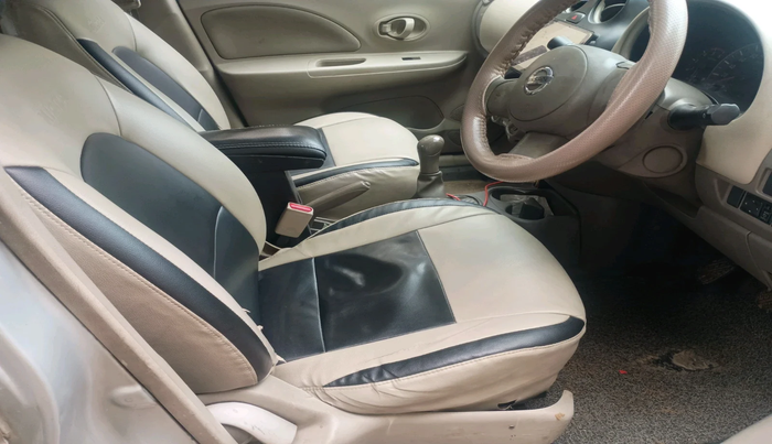 2011 Nissan Micra XV DIESEL, Diesel, Manual, 1,46,458 km, interior