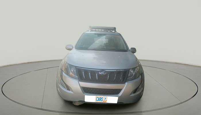 2016 Mahindra XUV500 W10, Diesel, Manual, 2,60,890 km, exterior