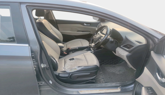 2017 Hyundai Verna 1.6 VTVT SX (O) AT, Petrol, Automatic, 1,07,405 km, interior