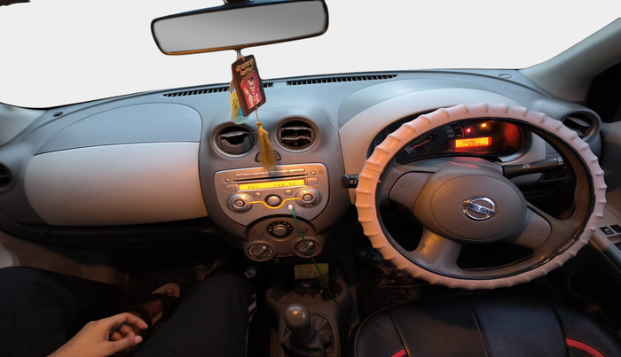 2011 Nissan Micra XV DIESEL, Diesel, Manual, 10,60,501 km, interior