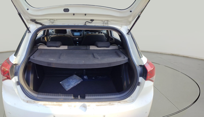 2017 Hyundai Elite i20 ASTA 1.2 (O), Petrol, Manual, 37,758 km, exterior