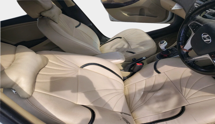 2012 Hyundai Verna FLUIDIC 1.6 CRDI SX, Diesel, Manual, 1,05,308 km, interior