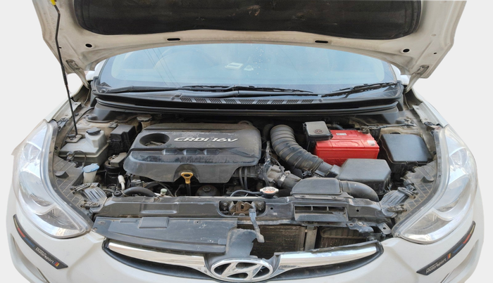 2014 Hyundai New Elantra 1.6 SX MT DIESEL, Diesel, Manual, 1,39,782 km, exterior