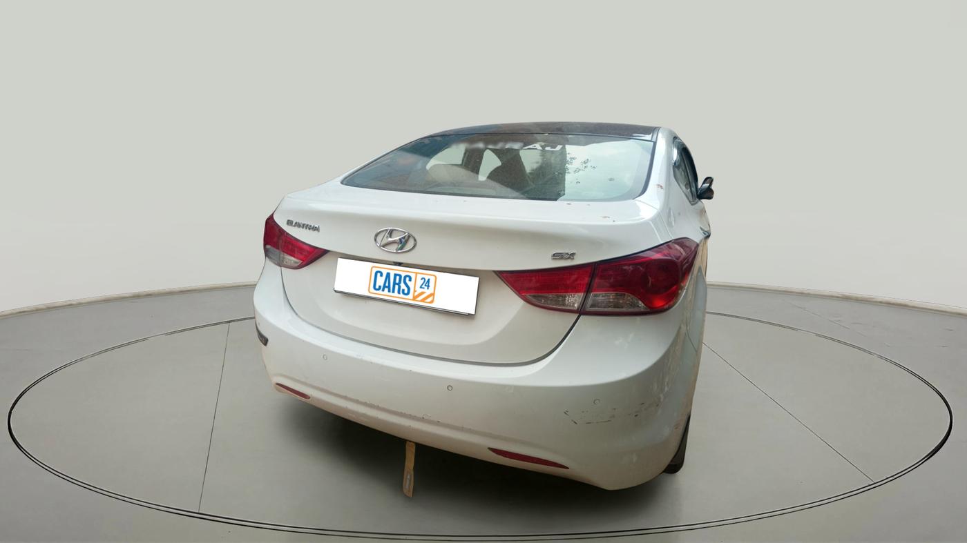 2014 Hyundai New Elantra 1.6 SX MT DIESEL, Diesel, Manual, 1,40,000 km, exterior