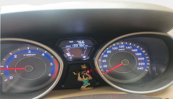 2014 Hyundai New Elantra 1.6 SX MT DIESEL, Diesel, Manual, 1,39,782 km, interior