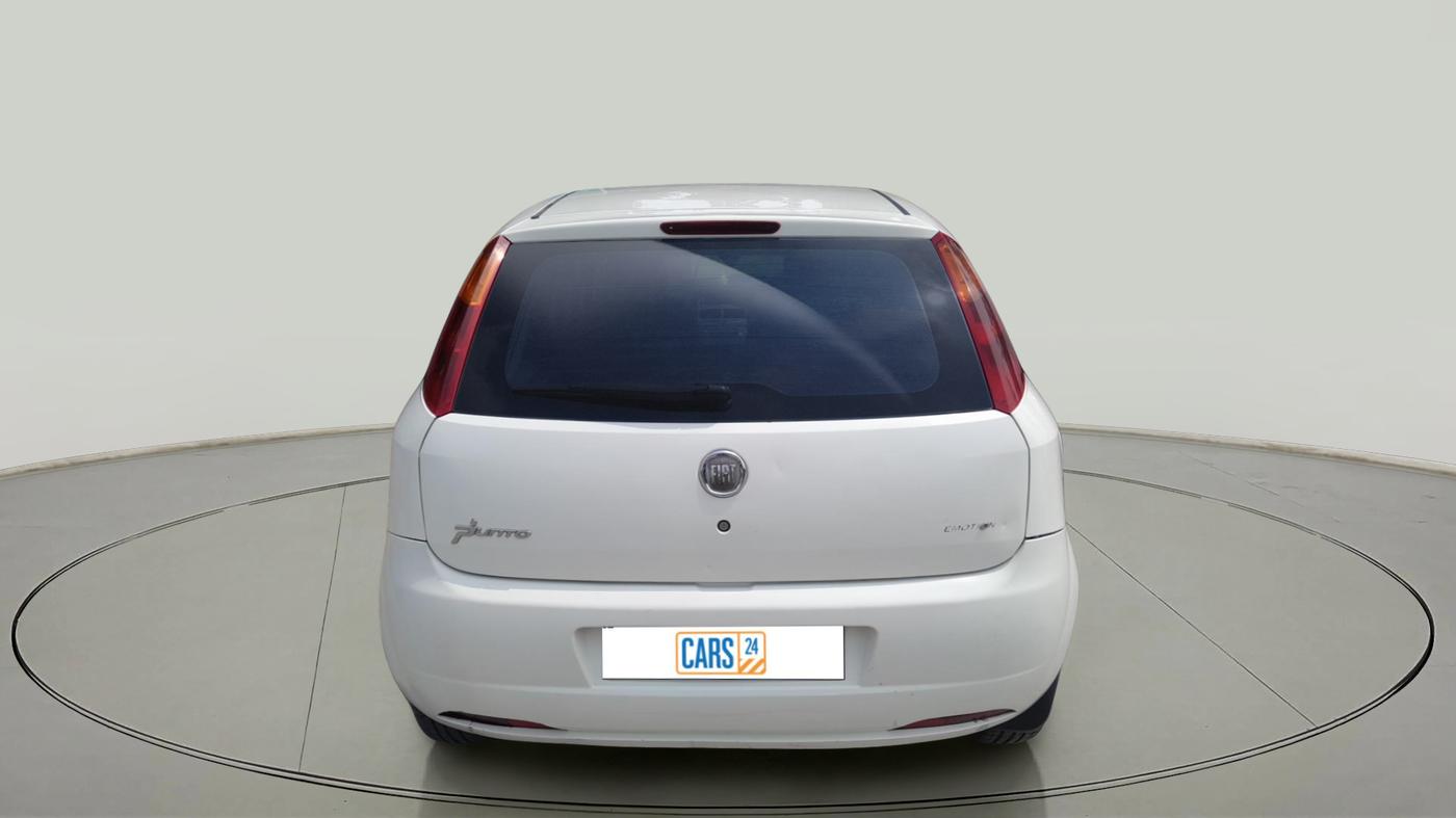 2011 Fiat Grand Punto EMOTION 1.3, Diesel, Manual, 1,22,309 km, exterior