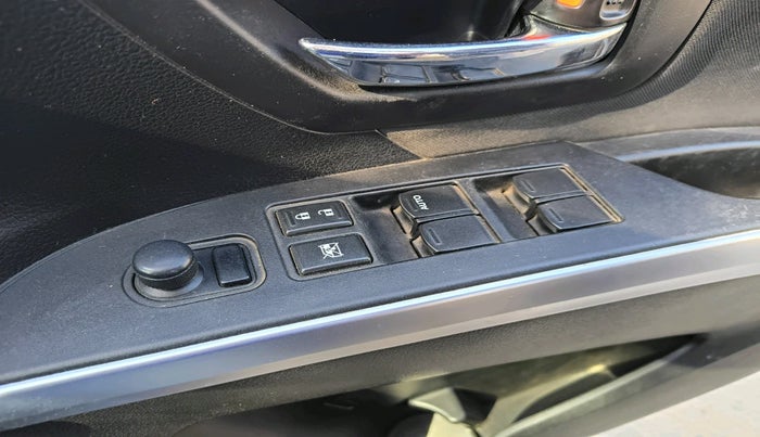 2018 Maruti S Cross ZETA 1.3, Diesel, Manual, 1,29,489 km, interior