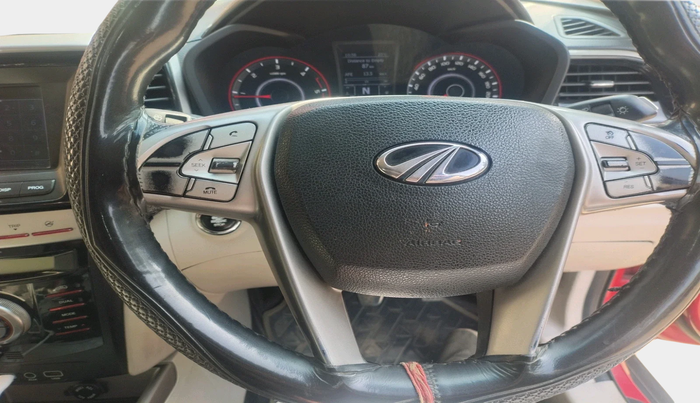 2019 Mahindra XUV300 W8 1.5 DIESEL, Diesel, Manual, 84,673 km, interior
