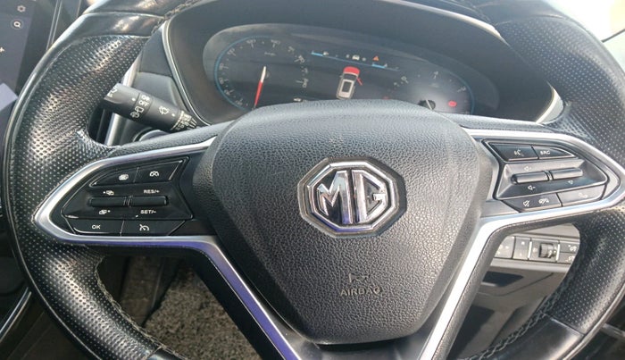 2019 MG HECTOR SHARP 2.0 DIESEL, Diesel, Manual, 1,13,794 km, interior