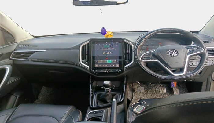 2019 MG HECTOR SHARP 2.0 DIESEL, Diesel, Manual, 1,13,794 km, interior