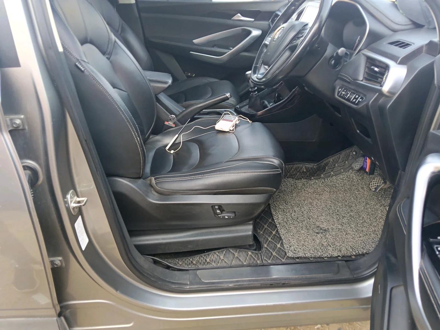 2019 MG HECTOR SHARP 2.0 DIESEL, Diesel, Manual, 1,13,794 km, interior