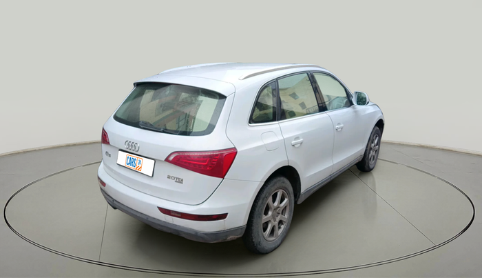 2011 Audi Q5 2.0 TDI QUATTRO, Diesel, Automatic, 1,58,531 km, exterior