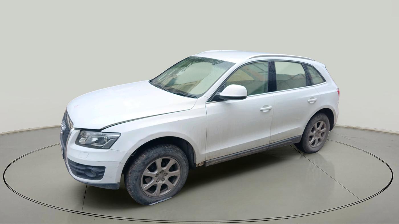 2011 Audi Q5 2.0 TDI QUATTRO, Diesel, Automatic, 1,58,531 km, exterior