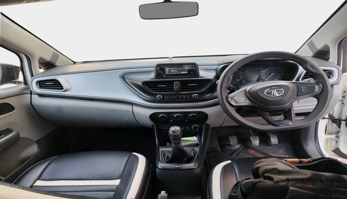 2020 Tata ALTROZ XM PETROL, Petrol, Manual, 71,490 km, interior