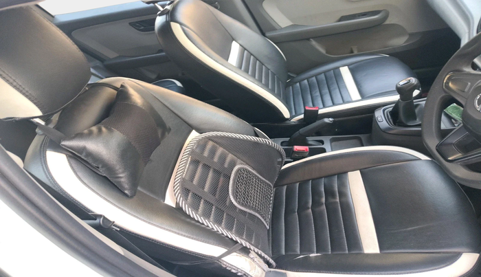 2020 Tata ALTROZ XM PETROL, Petrol, Manual, 71,490 km, interior