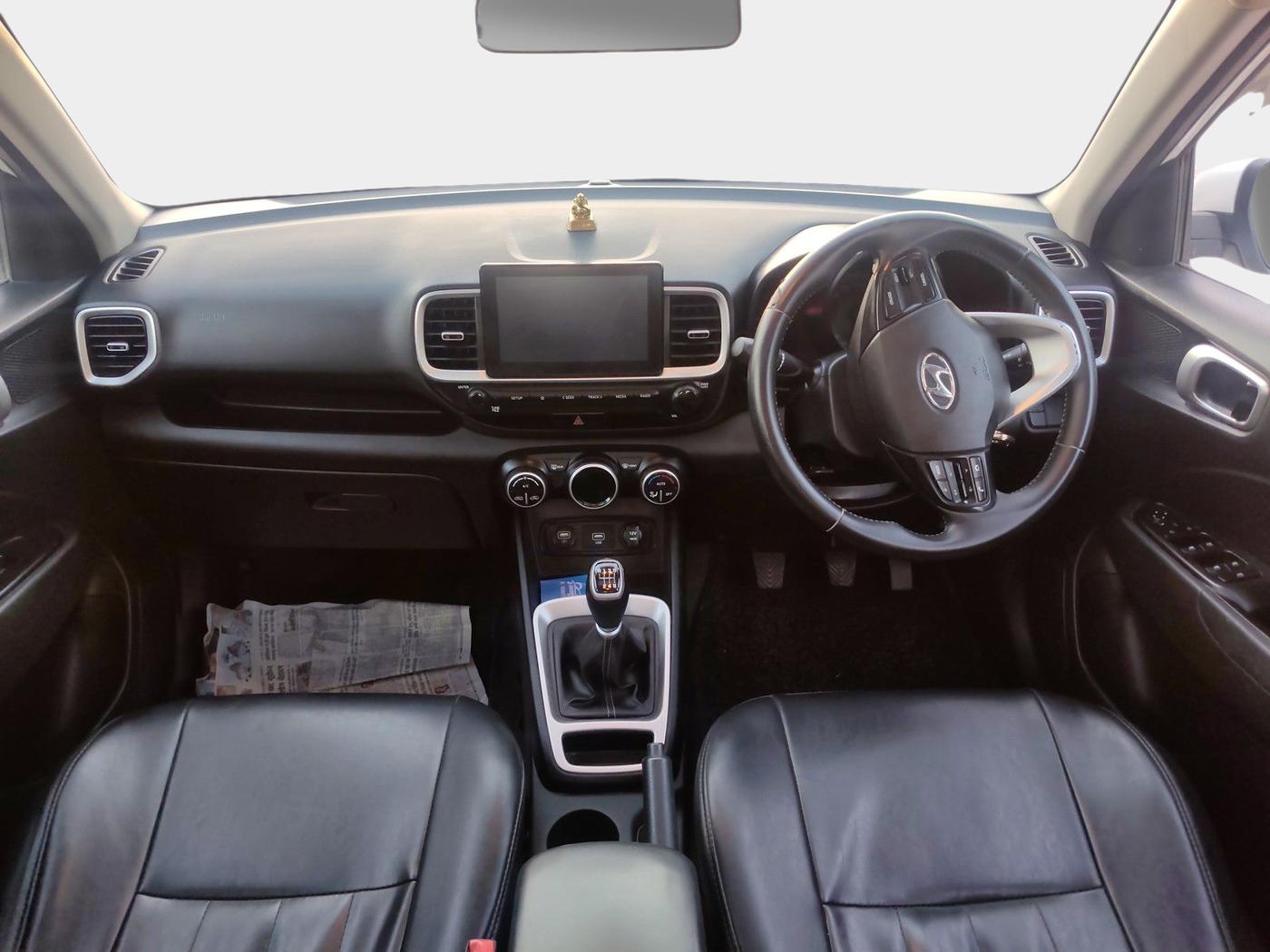 2020 Hyundai VENUE SX 1.0 TURBO, Petrol, Manual, 67,353 km, interior