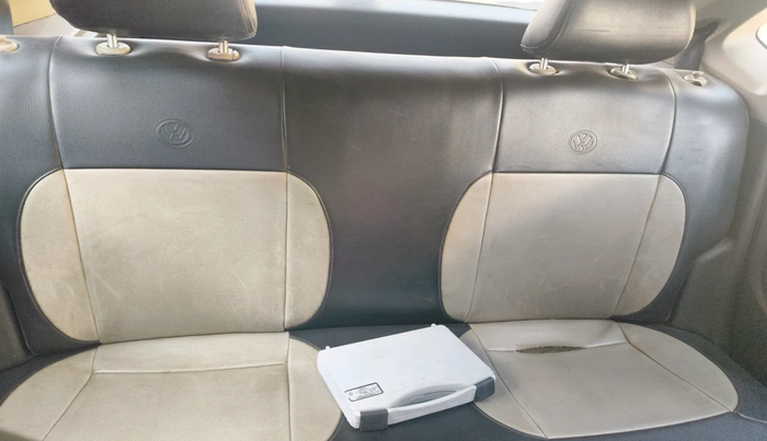 2013 Volkswagen Polo TRENDLINE 1.2L DIESEL, Diesel, Manual, 2,55,859 km, interior