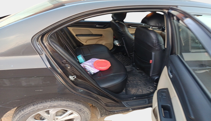 2019 Honda Amaze 1.2L I-VTEC VX, Petrol, Manual, 1,13,297 km, interior