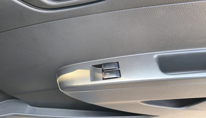 2012 Chevrolet Beat LS PETROL, Petrol, Manual, 55,916 km, interior