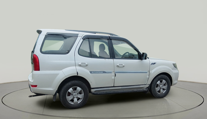 2016 Tata Safari Storme 2.2 VX 4X2, Diesel, Manual, 1,04,738 km, exterior