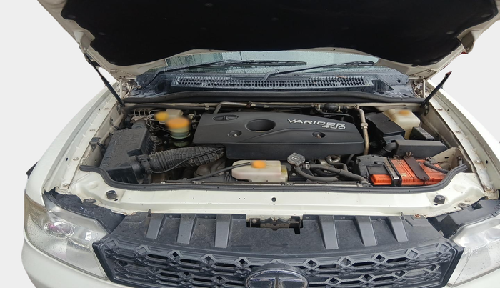 2016 Tata Safari Storme 2.2 VX 4X2, Diesel, Manual, 1,04,738 km, exterior