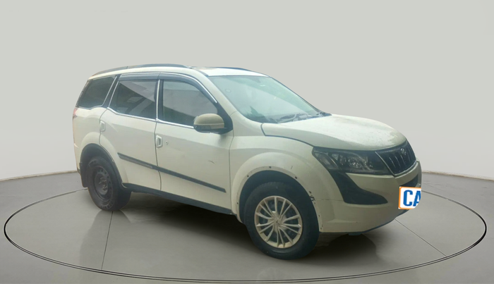 2016 Mahindra XUV500 W6, Diesel, Manual, 1,36,236 km, exterior