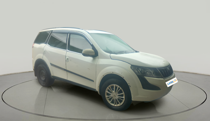2016 Mahindra XUV500 W6, Diesel, Manual, 1,36,236 km, exterior