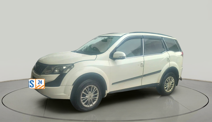 2016 Mahindra XUV500 W6, Diesel, Manual, 1,36,236 km, exterior