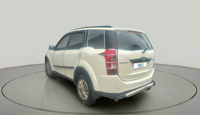 2016 Mahindra XUV500 W6, Diesel, Manual, 1,36,236 km, exterior