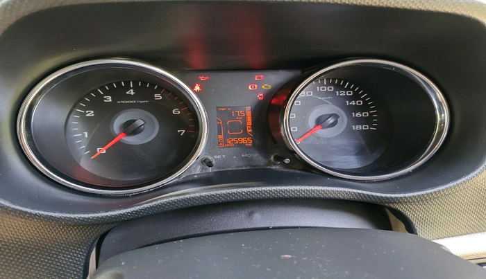 2016 Mahindra TUV300 T8, Diesel, Manual, 1,25,965 km, interior